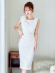 アイボリー　モデル：ゆめ　身長：160cm　着用サイズ：8号(Sサイズ)