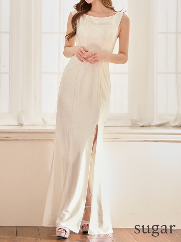 ホワイト モデル：ゆめ　身長：160cm　着用サイズ：Sサイズ