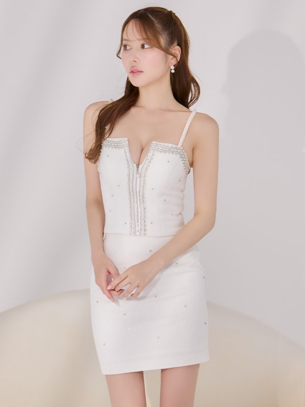 ホワイト　モデル：ゆめ　身長：160cm　着用サイズ：Sサイズ