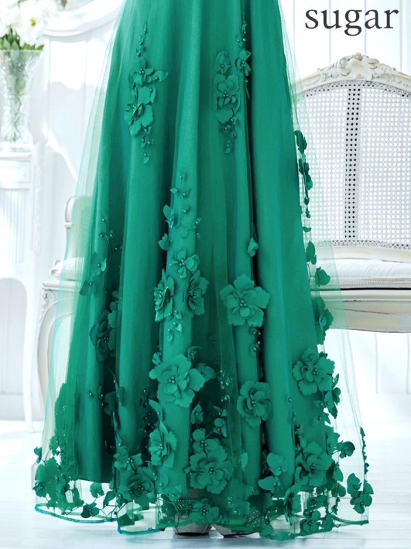 ダークエメラルド モデル：ぴょな　身長：160cm　着用サイズ：8号(Sサイズ)