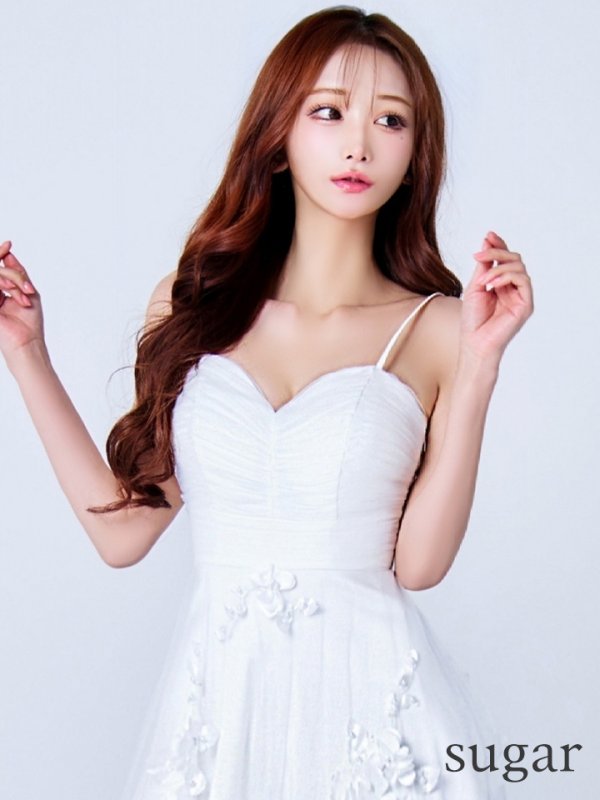 アイボリー モデル：真優川咲　身長：158cm　着用サイズ：8号(Sサイズ)