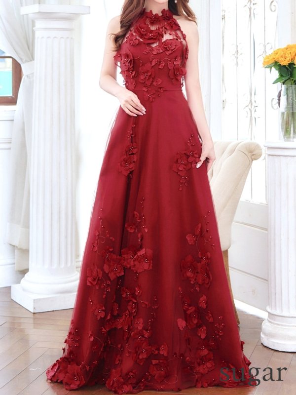 ダークレッド モデル:真優川咲 身長:158cm 着用サイズ:8号(Sサイズ)