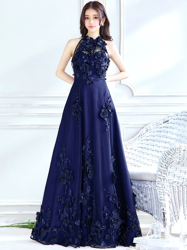 ネイビー モデル:ゆりお 身長:165cm 着用サイズ:8号(Sサイズ)