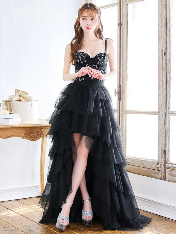 ブラック モデル:ゆめ 身長:160cm 着用サイズ:8号(Sサイズ)