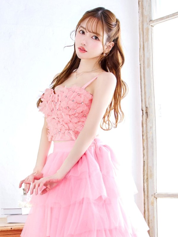 スイートピンク モデル:ゆめ 身長:160cm 着用サイズ:8号(Sサイズ)