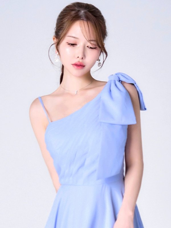 パウダーブルー　モデル：ゆめ　身長：160cm　着用サイズ：Sサイズ