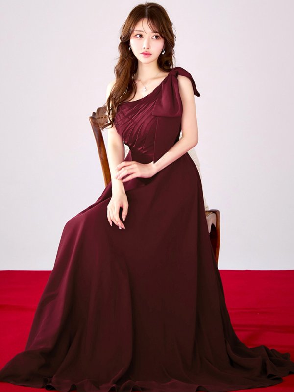 ワイン　モデル：ゆめ　身長：160cm　着用サイズ：Sサイズ