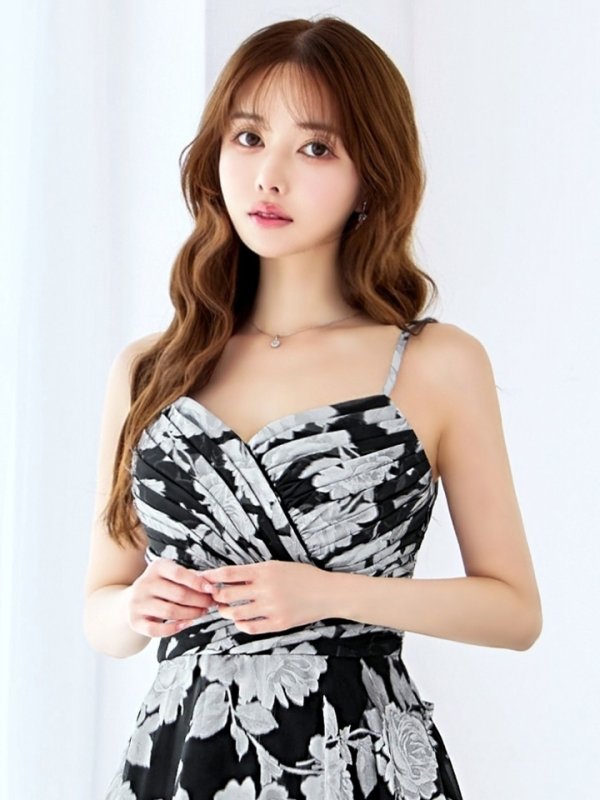 ブラックシルバー モデル：ゆめ　身長：160cm　着用サイズ：8号(Sサイズ)