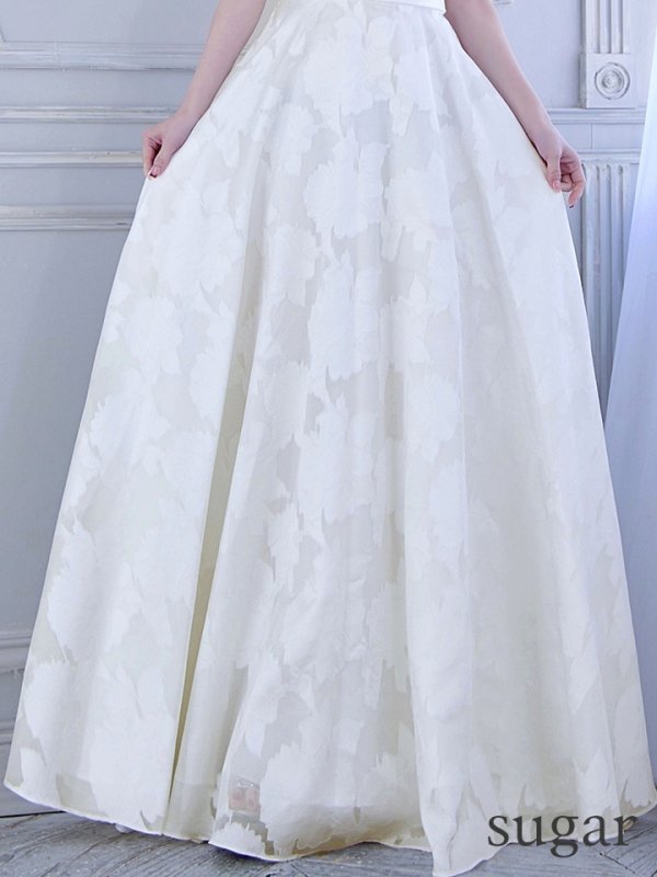 アイボリー モデル：ゆめ　身長：160cm　着用サイズ：8号(Sサイズ