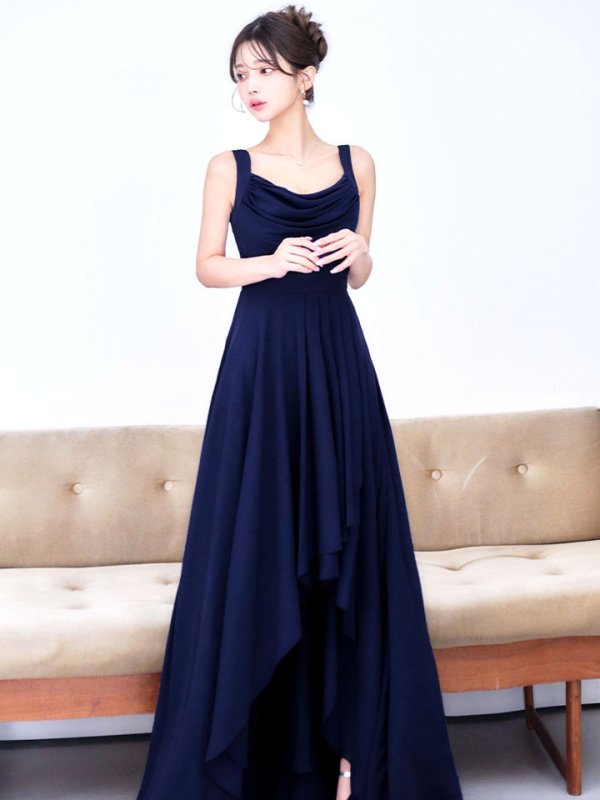 ネイビー モデル：るりぴ　身長：165cm　着用サイズ：8号(Sサイズ)