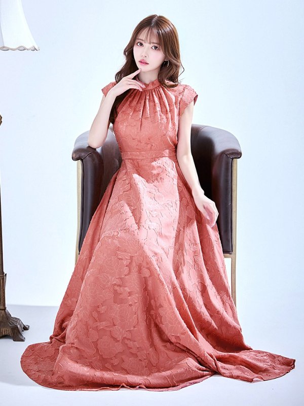 アプリコット モデル：ゆめ　身長：160cm　着用サイズ：8号(Sサイズ)