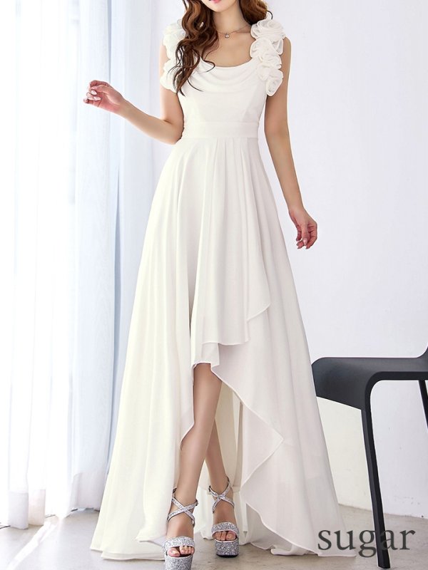 アイボリー モデル：ゆめ　身長：160cm　着用サイズ：8号(Sサイズ)