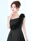 ブラック モデル：ゆめ　身長：160cm　着用サイズ：8号(Sサイズ)