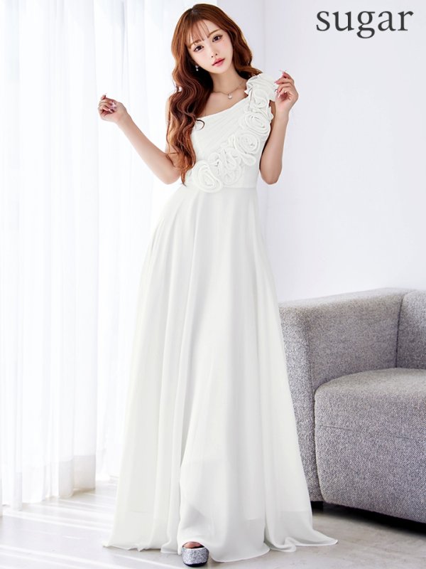 アイボリー モデル：真優川咲　身長：158cm　着用サイズ：8号(Sサイズ)