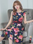 XS-Lサイズあり【GINZA COUTURE/銀座クチュール】フラワープリント/ フリル袖/ フレア/ ミディアム丈/ ひざ丈/ ワンピース/ キャバドレス　ネイビー