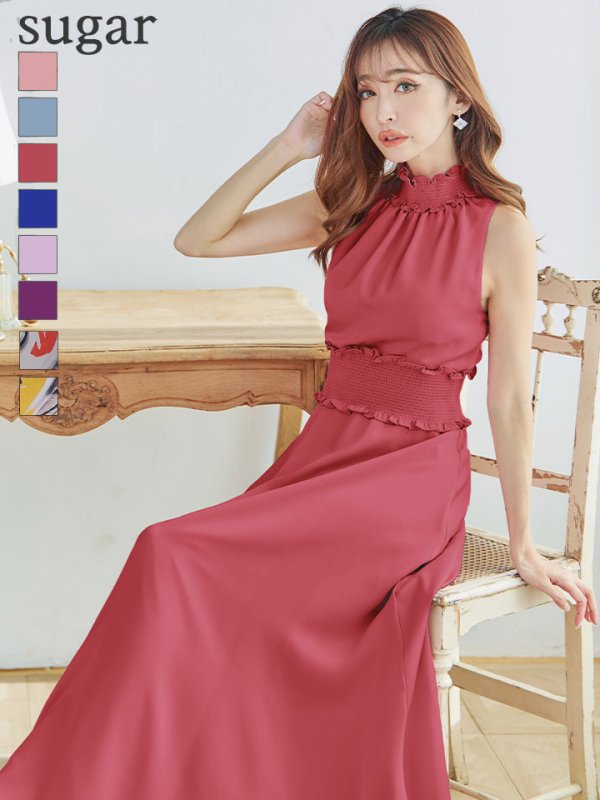 レッド モデル：杉山佳那恵　身長：158cm　着用サイズ：5号(XSサイズ)
