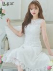 XS-Lサイズあり【GINZA COUTURE/銀座クチュール】フラワーレース/ ワンカラー/ ノースリーブ/ ボートネック/ ウエストリボン/ ミディアム丈/ 膝丈/ Aライン/ フレア/ ワンピース/ ミディアムドレス/ キャバドレス　ホワイト