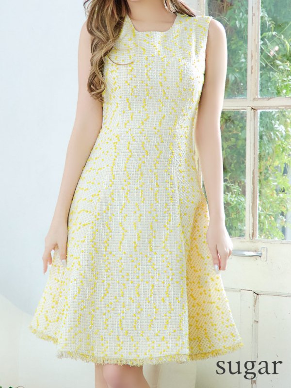 イエロー モデル:ぴょな 身長:160cm 着用サイズ:5号(XSサイズ)