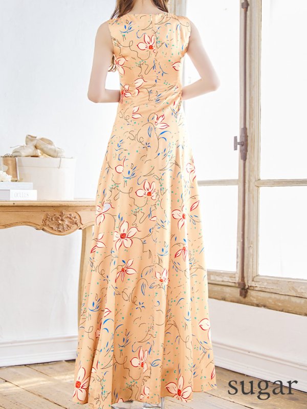 ベージュ モデル：ゆめ　身長：160cm:7号(Sサイズ)サイズ