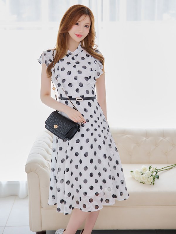 画像2: XS-Lサイズあり 【GINZA COUTURE/銀座クチュール】ドットプリント/ フリルショルダー/ 膝丈/ Aライン/ ベルト付き/ ワンピース/ ミディアムドレス/ キャバドレス[OF2] (2)