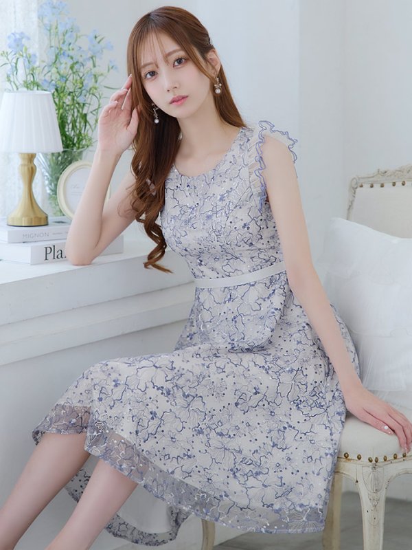 ブルー モデル:あすか 身長:170cm 着用サイズ:5号(XSサイズ)