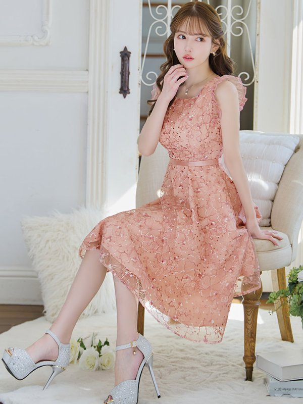 ピンク モデル:ゆめ 身長:160cm 着用サイズ:5号(XSサイズ)