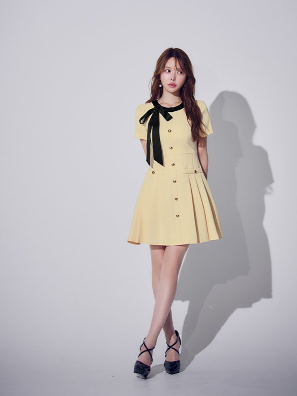 イエロー モデル：ゆめ　身長：160cm　着用サイズ：7号(Sサイズ)
