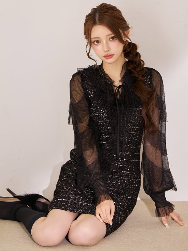 ブラック モデル：ももか　身長：156cm　着用サイズ：Sサイズ