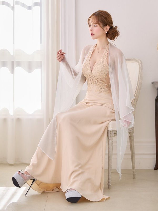 ホワイト　モデル：ゆめ　身長：160cm　着用サイズ：Fサイズ