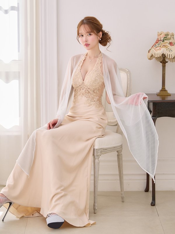 ホワイト　モデル：ゆめ　身長：160cm　着用サイズ：Fサイズ