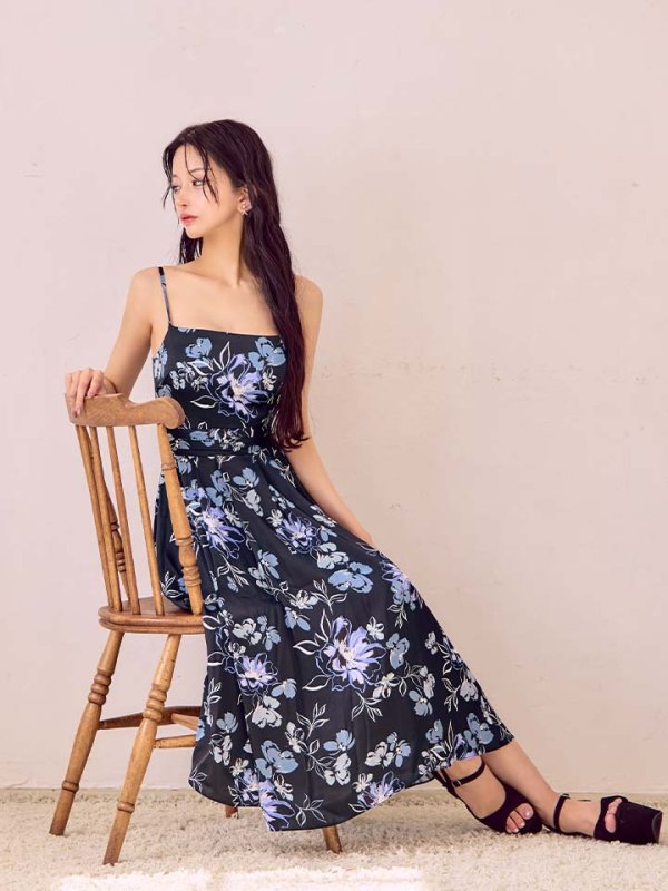 ブラックｘパープル　モデル：まおちゃる　身長：156cm　着用サイズ：Sサイズ