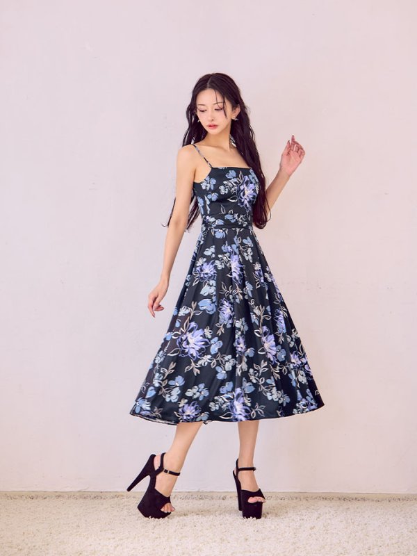 ブラックｘパープル　モデル：まおちゃる　身長：156cm　着用サイズ：Sサイズ