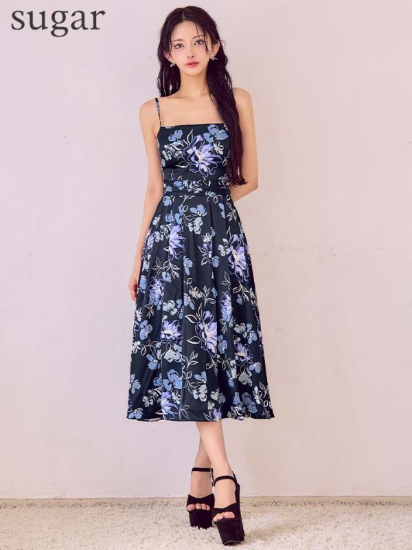 ブラックｘパープル　モデル：まおちゃる　身長：156cm　着用サイズ：Sサイズ