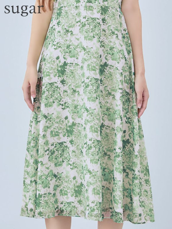 グリーン モデル：まりん　身長：164cm 　着用サイズ：Sサイズ