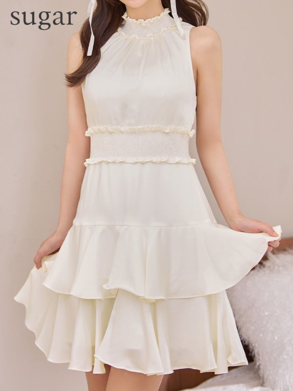 ホワイト モデル:にじほ 身長:160cm 着用サイズ:7号(Sサイズ)