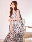 ホワイトxブラック  モデル:ゆめ 身長:160cm 着用サイズ:/7号(Sサイズ)