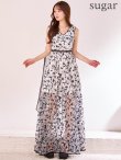 ホワイトxブラック  モデル:ゆめ 身長:160cm 着用サイズ:/7号(Sサイズ)