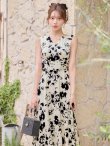 ホワイトxブラック　モデル：るりぴ　身長：165cm　着用サイズ：Sサイズ