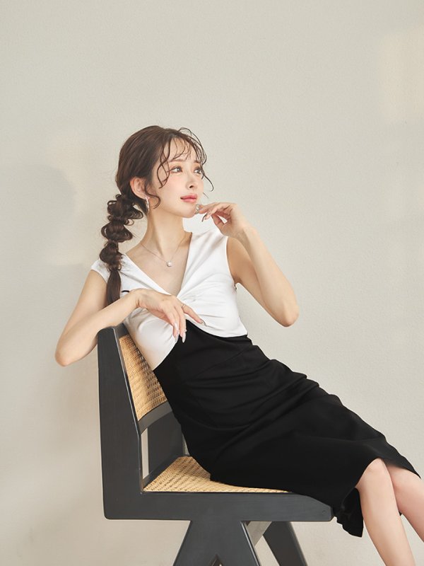 画像5: XS-Lサイズあり 【GINZA COUTURE/銀座クチュール】バイカラー/ バストギャザー/ Vネック/ バックスリット/ ストレッチ/ シンプル/ ノースリーブ/ タイト/ 膝丈/ ミディアムドレス/ キャバドレス[OF2] (5)