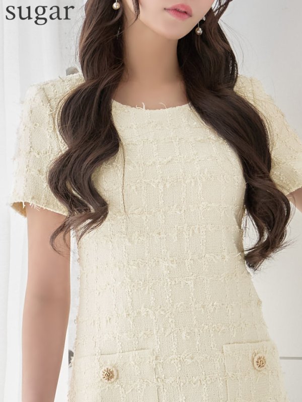 アイボリー モデル：せいは　身長：161cm　着用サイズ：7号(Sサイズ)