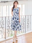 ホワイトxブルー　モデル：りな　身長：160cm　着用サイズ：7号(Sサイズ)着用