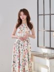 ピンクxグリーン　モデル：羽澄まり　身長：158cm　着用サイズ：7号(Sサイズ)