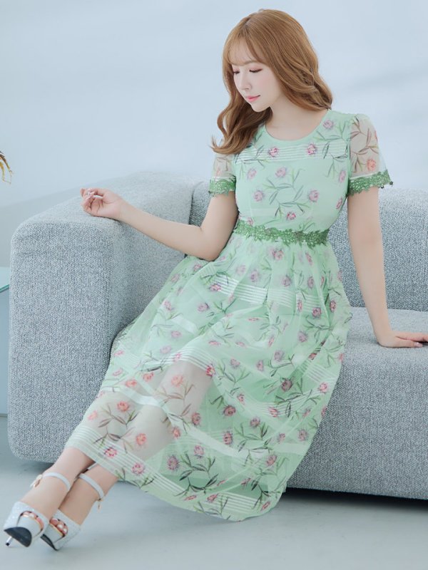 画像2: 【GINZA COUTURE/銀座クチュール】フラワープリント/ 半袖/ 袖あり/ Aライン/ フレア/ ミモレ丈/ ワンピース/ ミディアムドレス/ キャバドレス[OF2] (2)