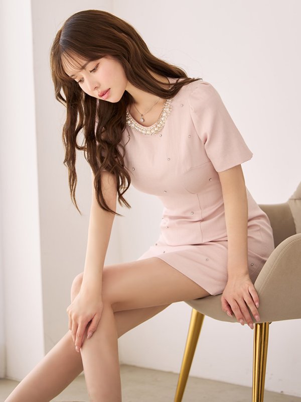 ピンク　モデル：ゆめ　身長：160cm　着用サイズ：7号(Sサイズ)