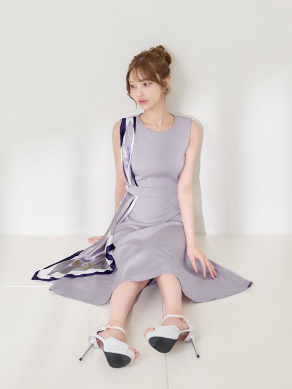 パープル　モデル：るりぴ　身長：165cm　着用サイズ：Sサイズ