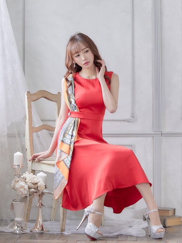 画像2: 【GINZA COUTURE/銀座クチュール】スカーフプリント/ 膝丈/ Aライン/ ワンピース/ ミニドレス/ キャバドレス[OF2] (2)