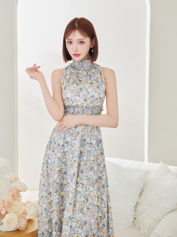 グレーxイエロー　モデル：明日花キララ　身長162cm　着用サイズ：７号(Sサイズ)着用