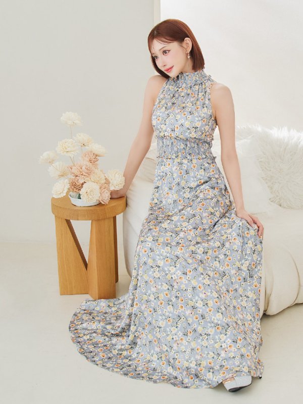 グレーxイエロー　モデル：明日花キララ　身長162cm　着用サイズ：７号(Sサイズ)着用