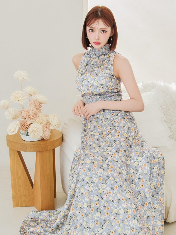 グレーxイエロー　モデル：明日花キララ　身長162cm　着用サイズ：７号(Sサイズ)着用