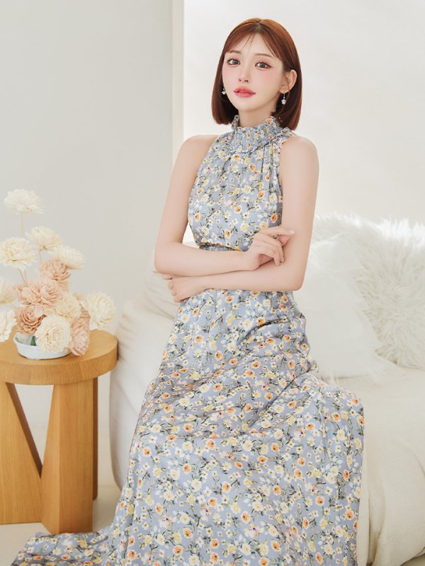 グレーxイエロー　モデル：明日花キララ　身長162cm　着用サイズ：７号(Sサイズ)着用